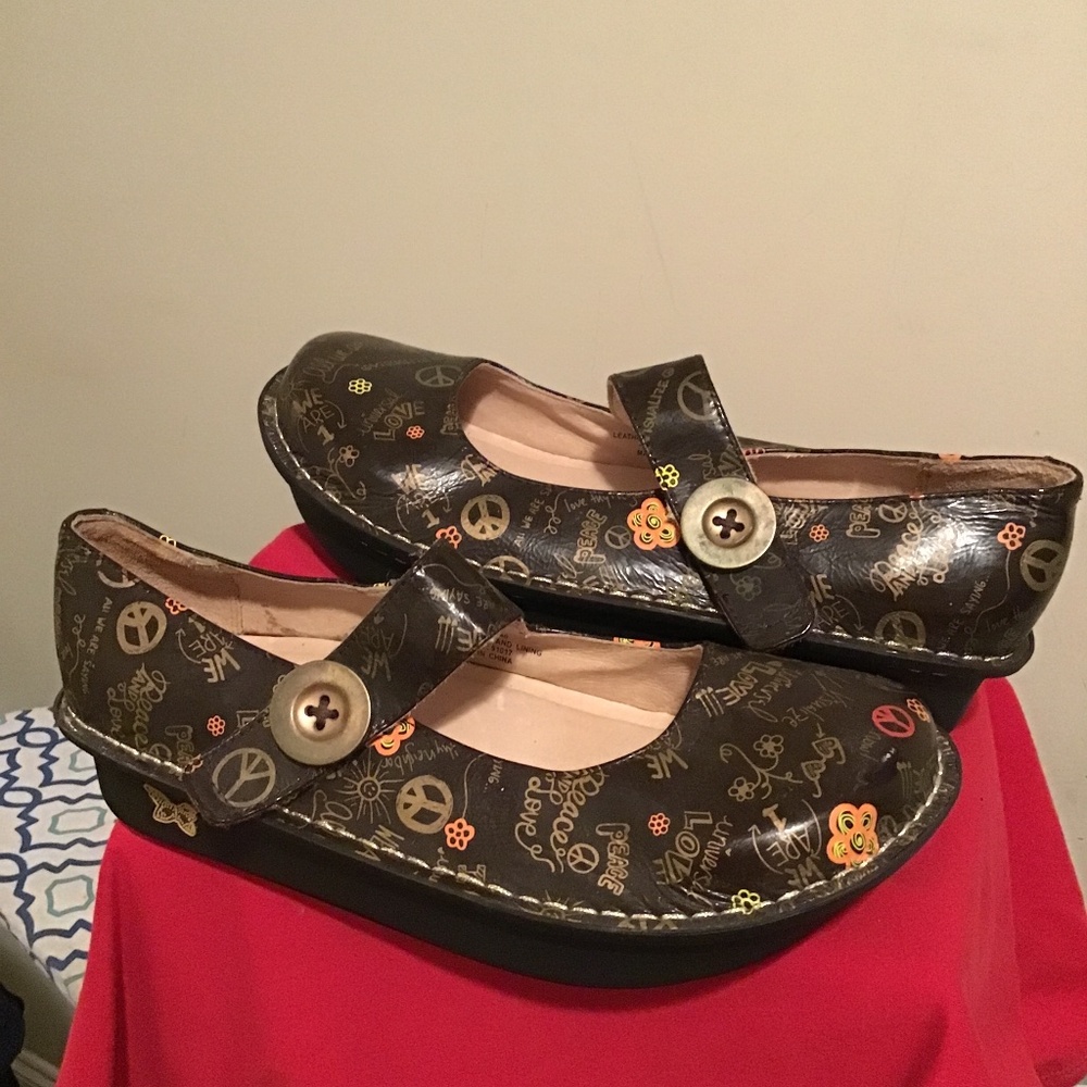 🔥Alegria, women’s size 40, pre-own condition, see photos, great shoe,